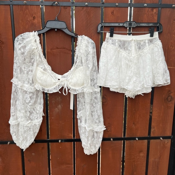 Daniela Crop Top and Daniela short for love & lemons size small - Picture 2 of 14